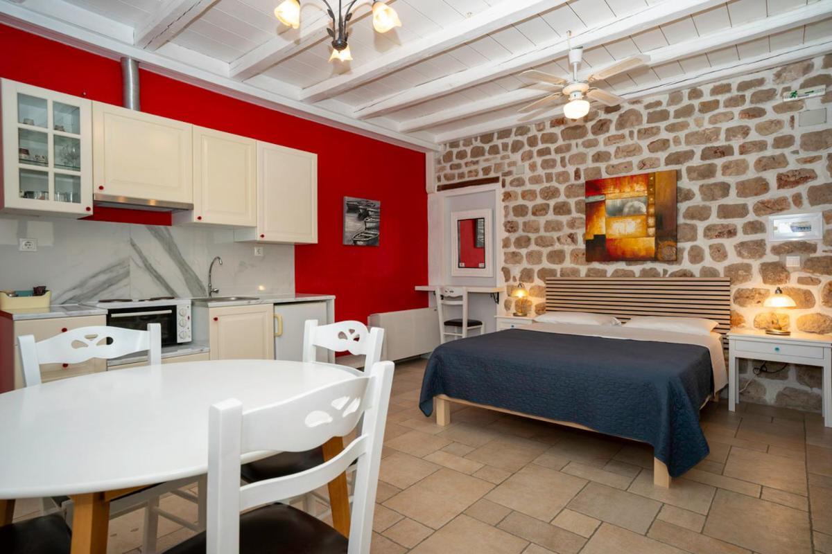 Myral Guesthouse Nafplio Luaran gambar